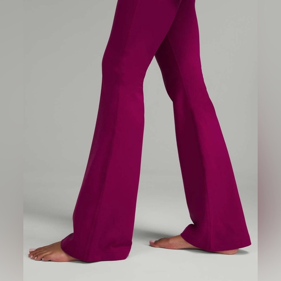 Lululemon Groove Super-High-Rise Flared Pant Nulu 32" (Magenta Purple) - Picture 2 of 11